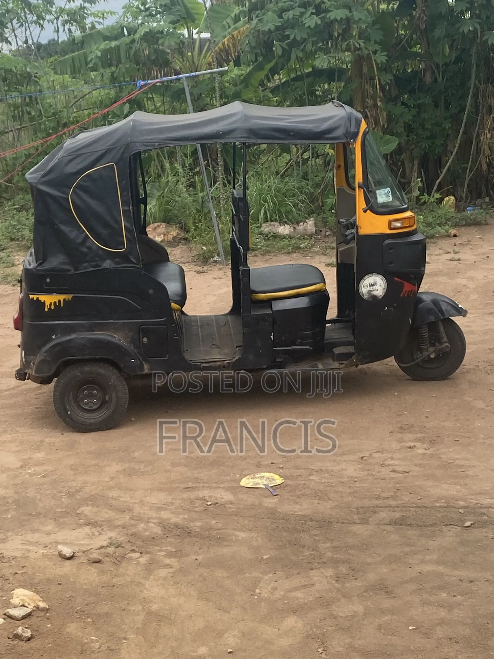 Bajaj RE 2022 Black