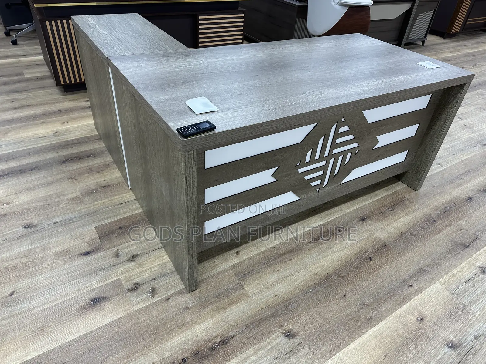 Office Table 1.6
