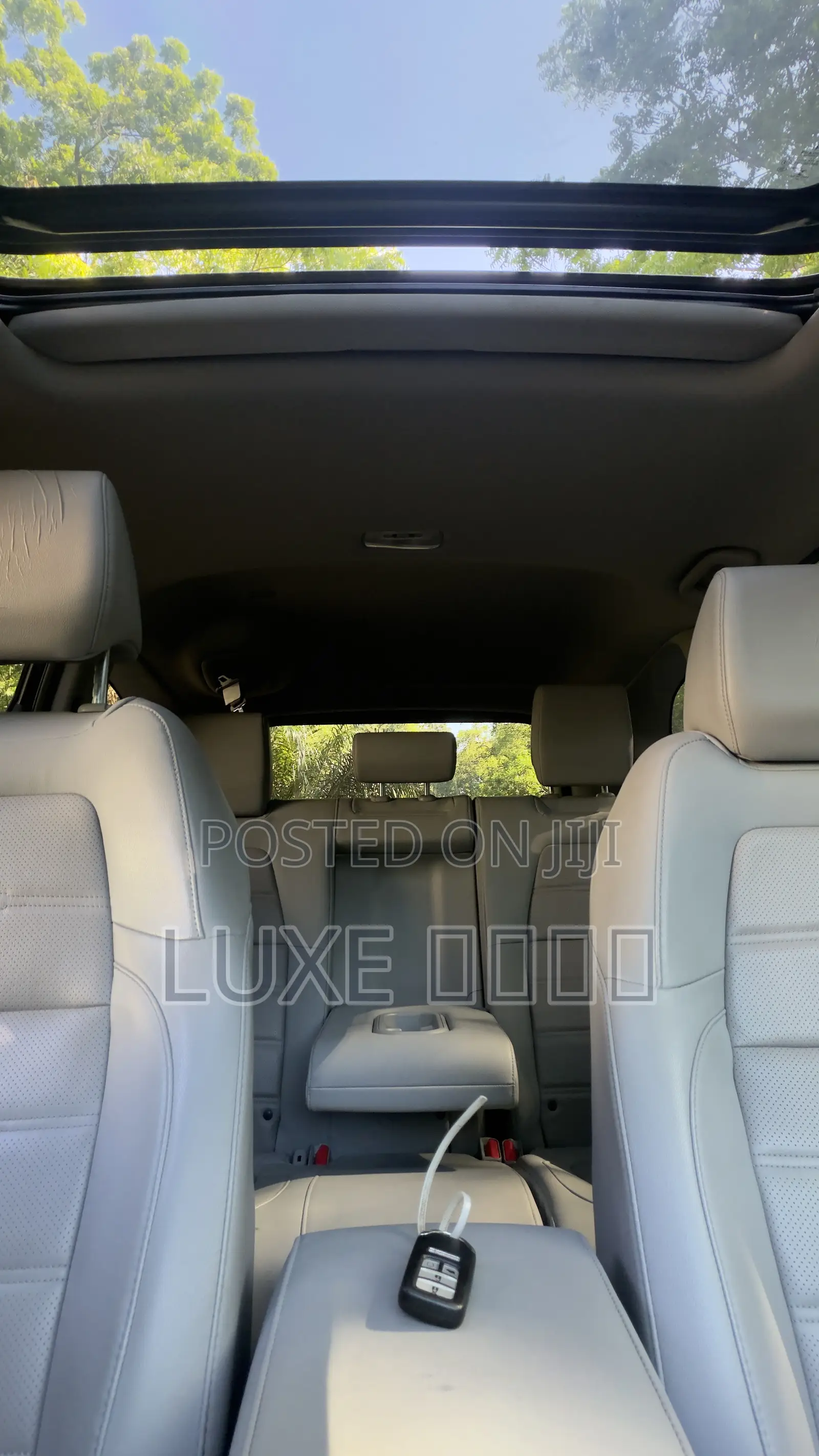 Honda CR-V Touring AWD 2019 Gray