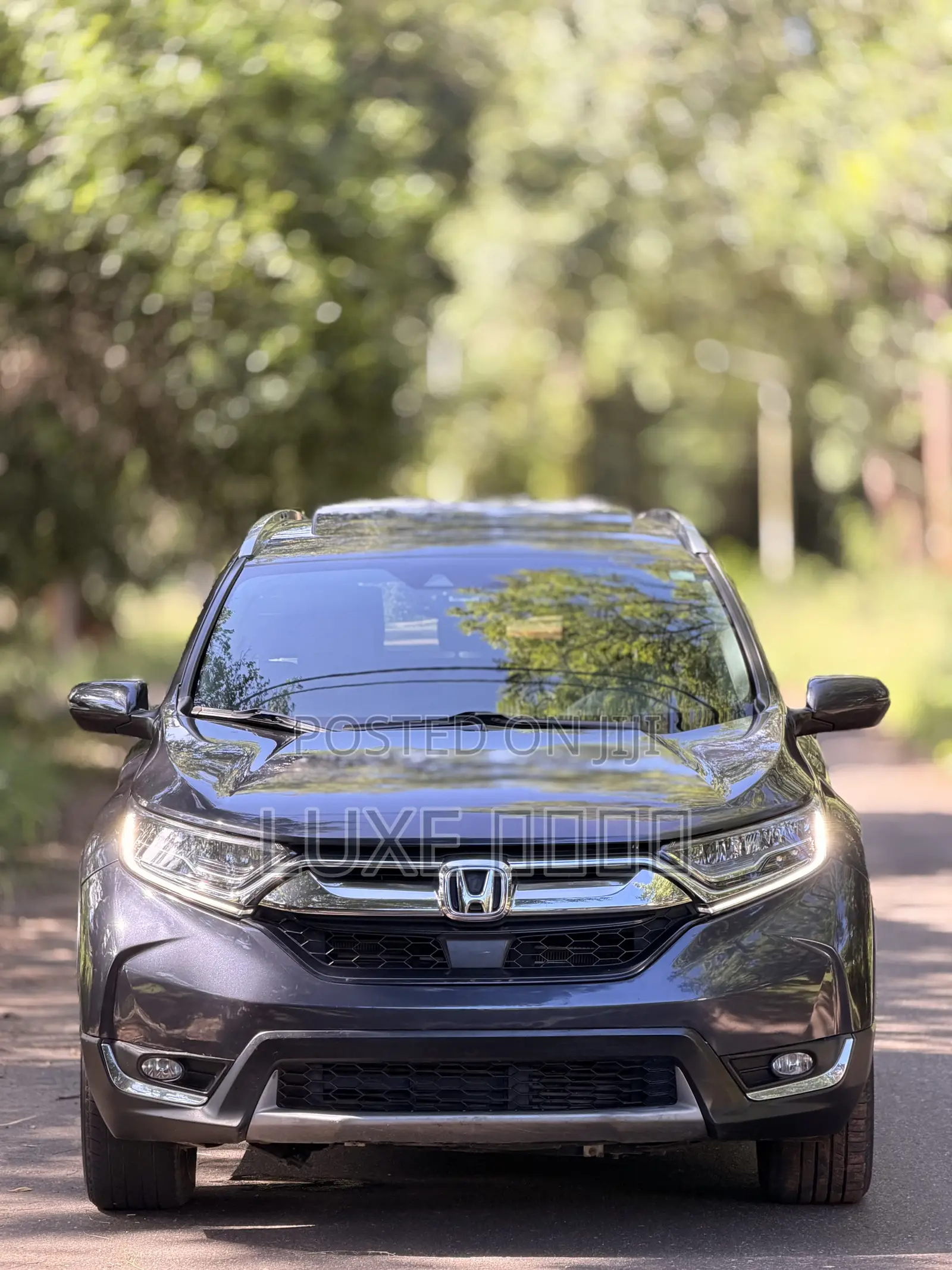 Honda CR-V Touring AWD 2019 Gray