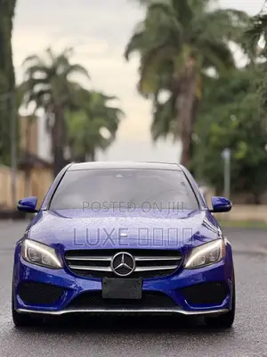 Mercedes-Benz C300 Base C300 RWD Sedan 2018 Blue