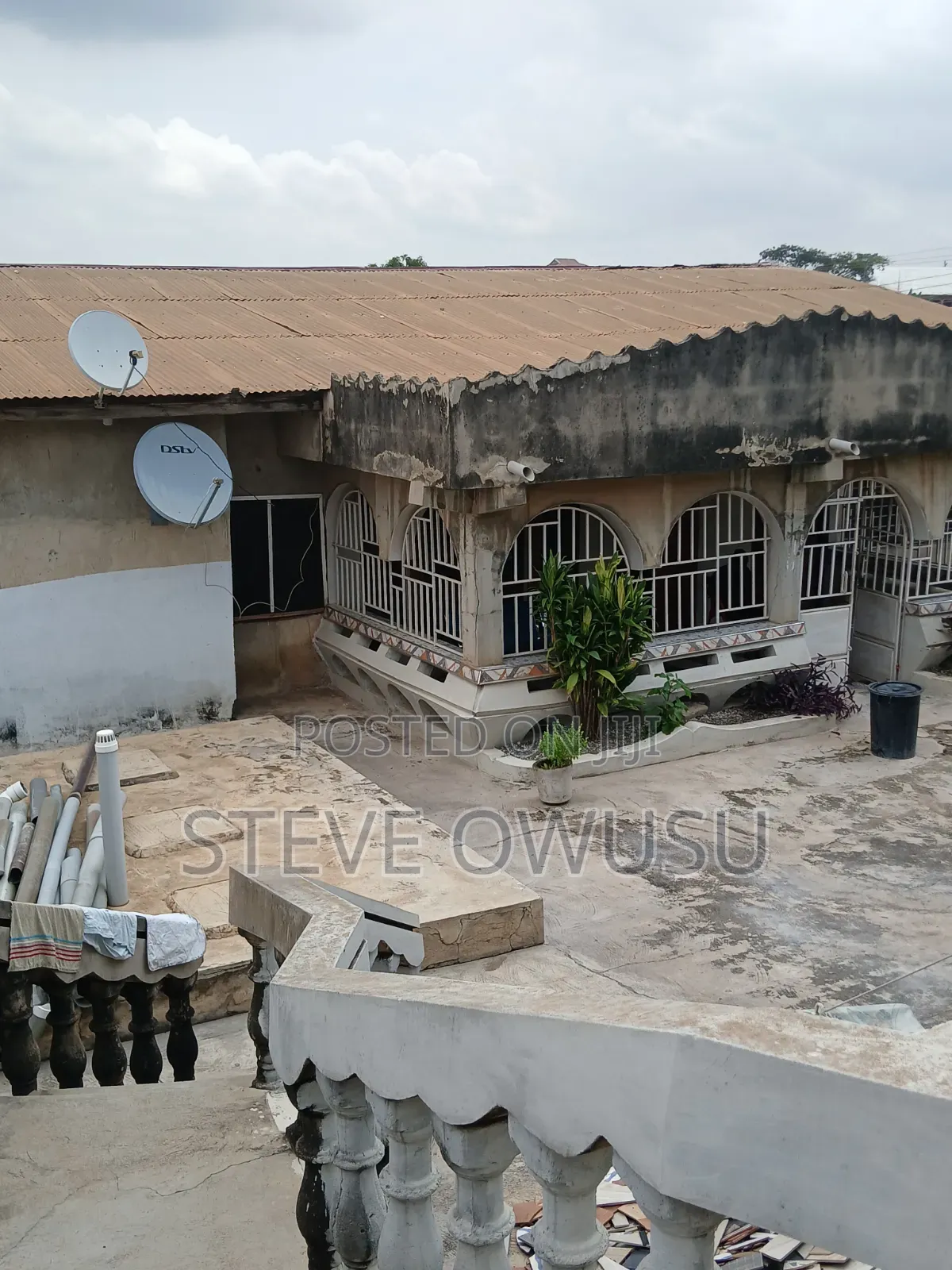7bdrm House in Ansah Estate Limited, Kumasi Metropolitan for sale