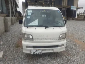 Hundiah Hijet