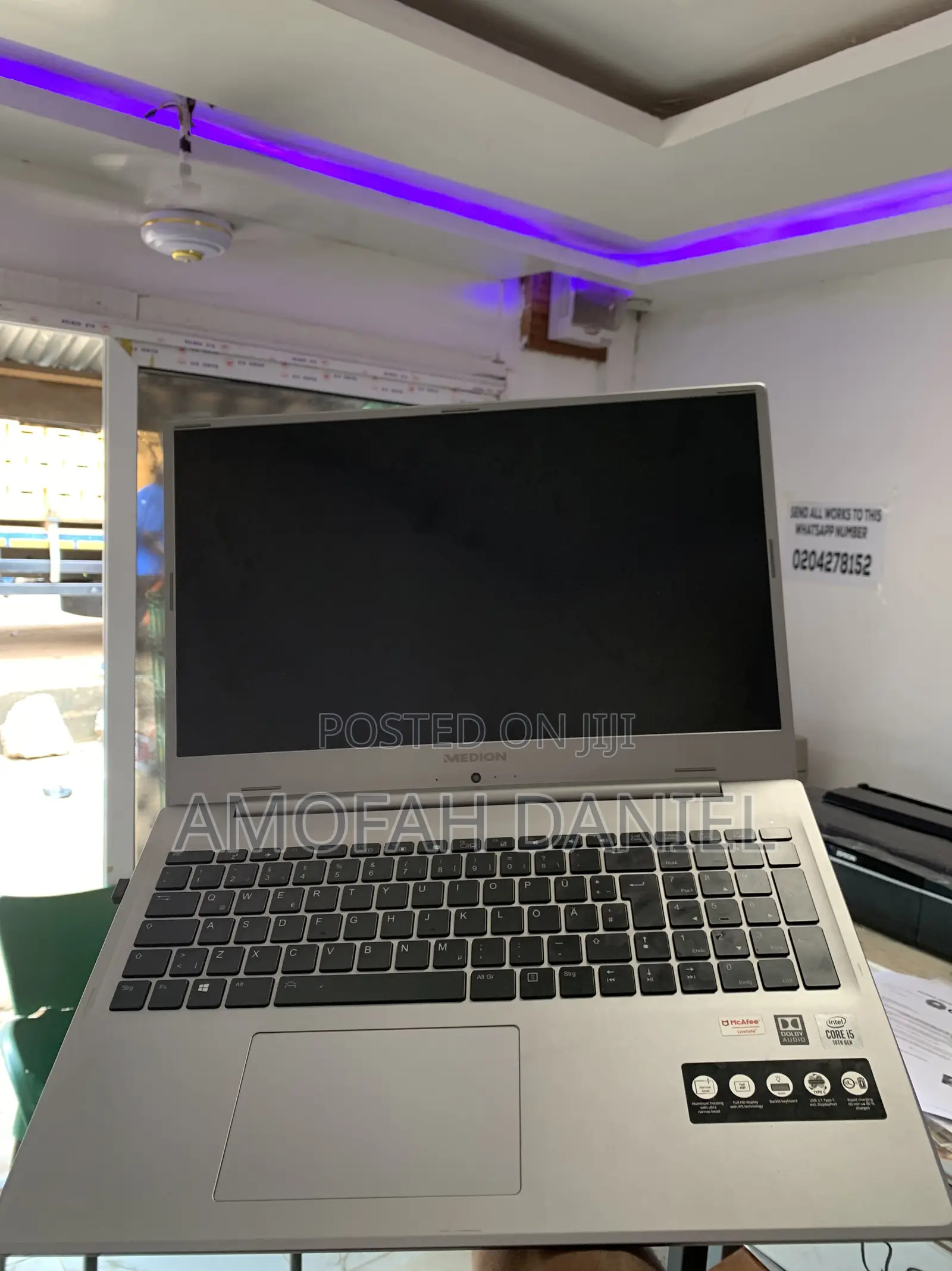 Laptop Medion Erazer X7851 8GB Intel Core i5 HDD+SSD 256GB