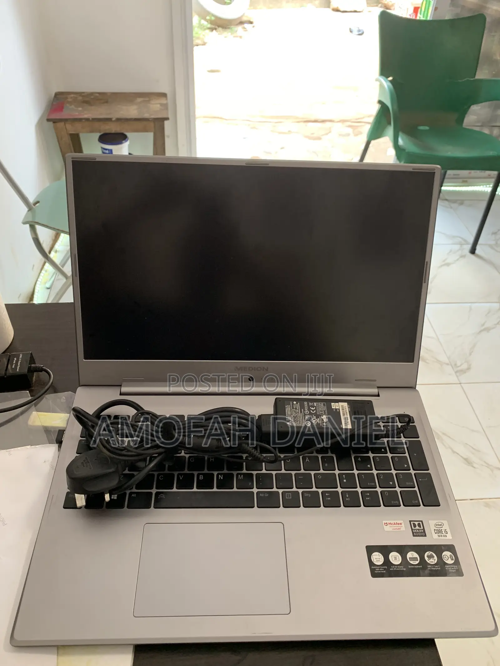 Laptop Medion Erazer X7851 8GB Intel Core i5 HDD+SSD 256GB