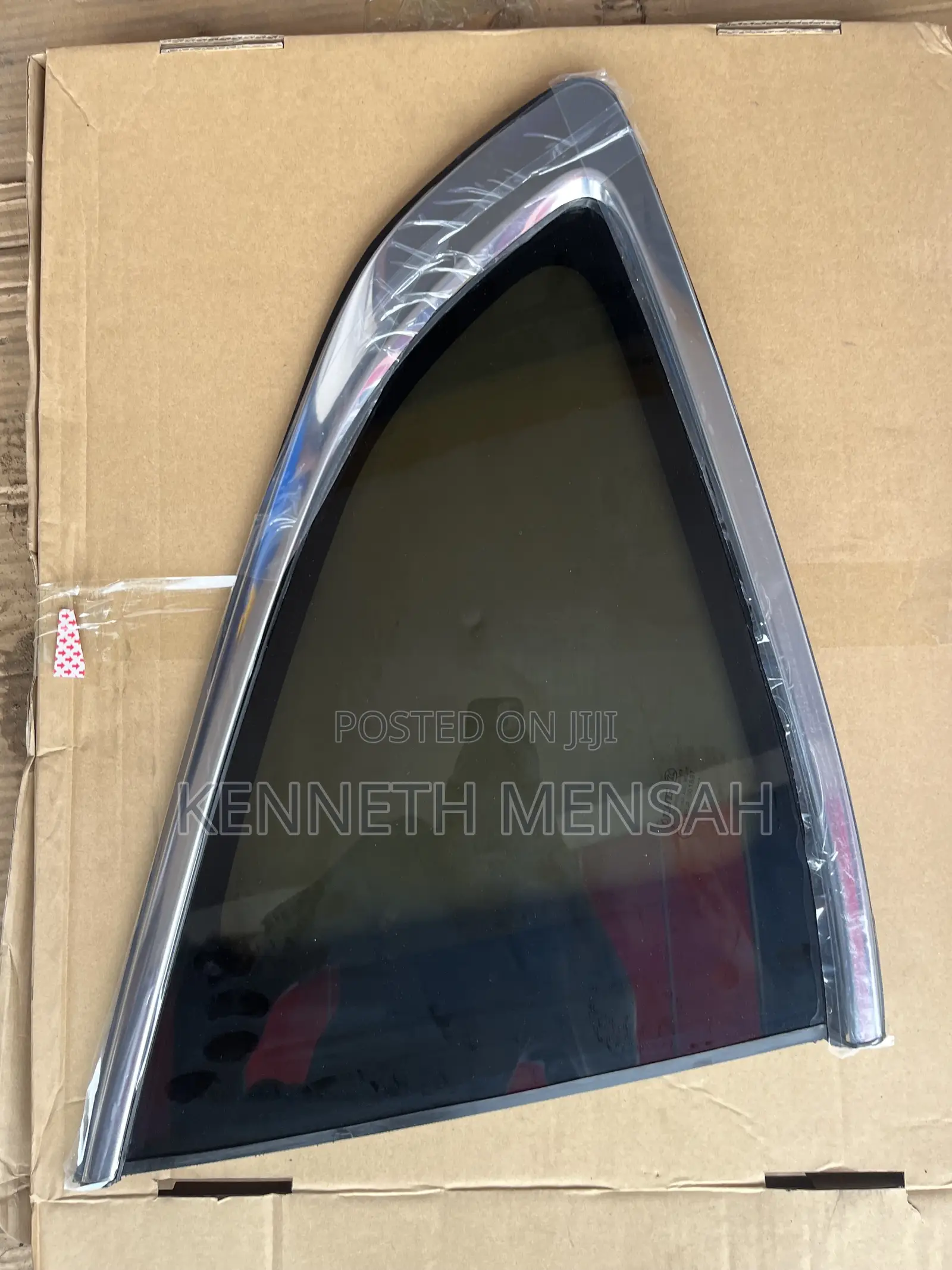 Honda CRV 2017 2018 2019 2020 2021 2022 Door Vent Glass