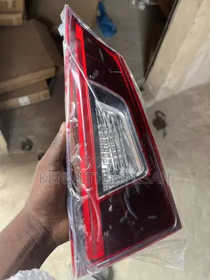 Mazda 3 2017 2018 Trunk Light /Tailight Inner
