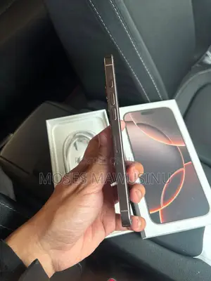 Apple iPhone 16 Pro Max 256 GB Gold