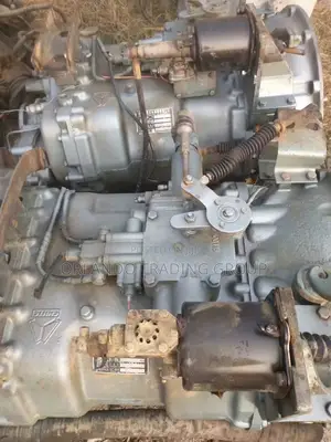 Howo Sinotruck Gearbox Hw10-speed Transmission