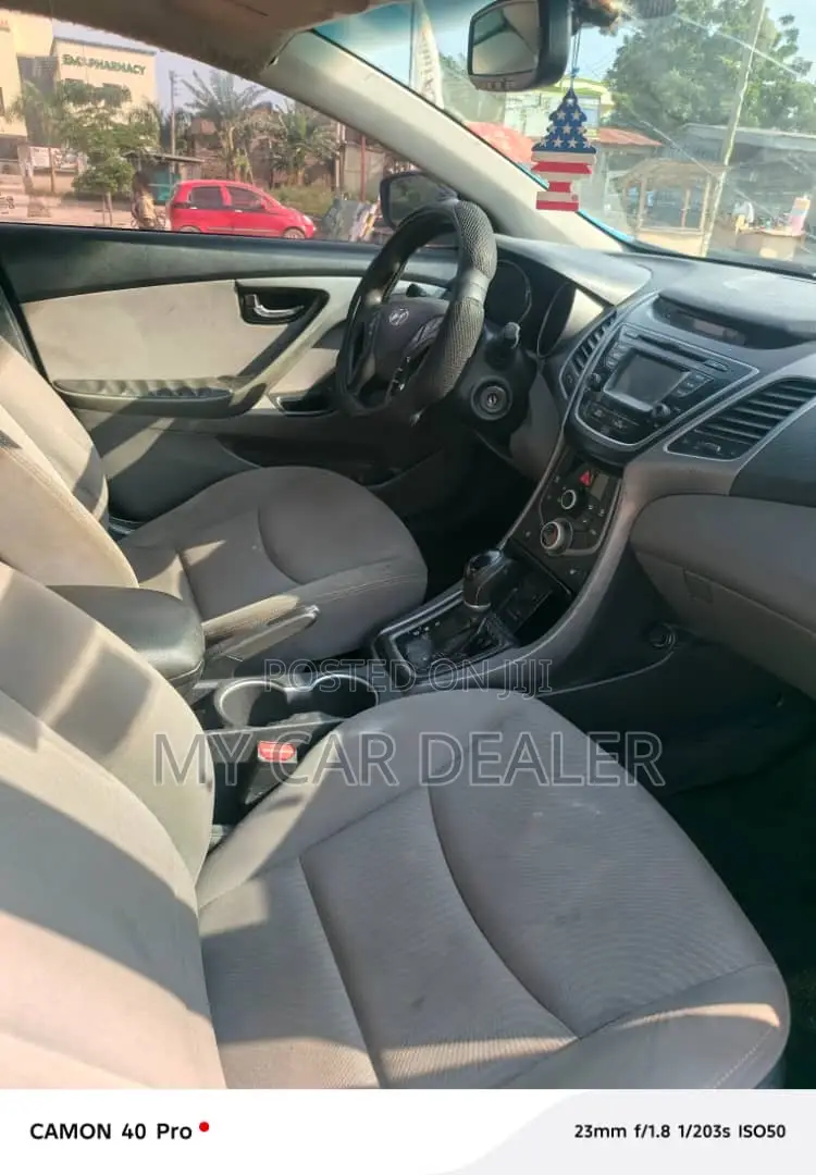 Hyundai Elantra GLS Sedan FWD (1.8L 4cyl 6A) 2013 Blue
