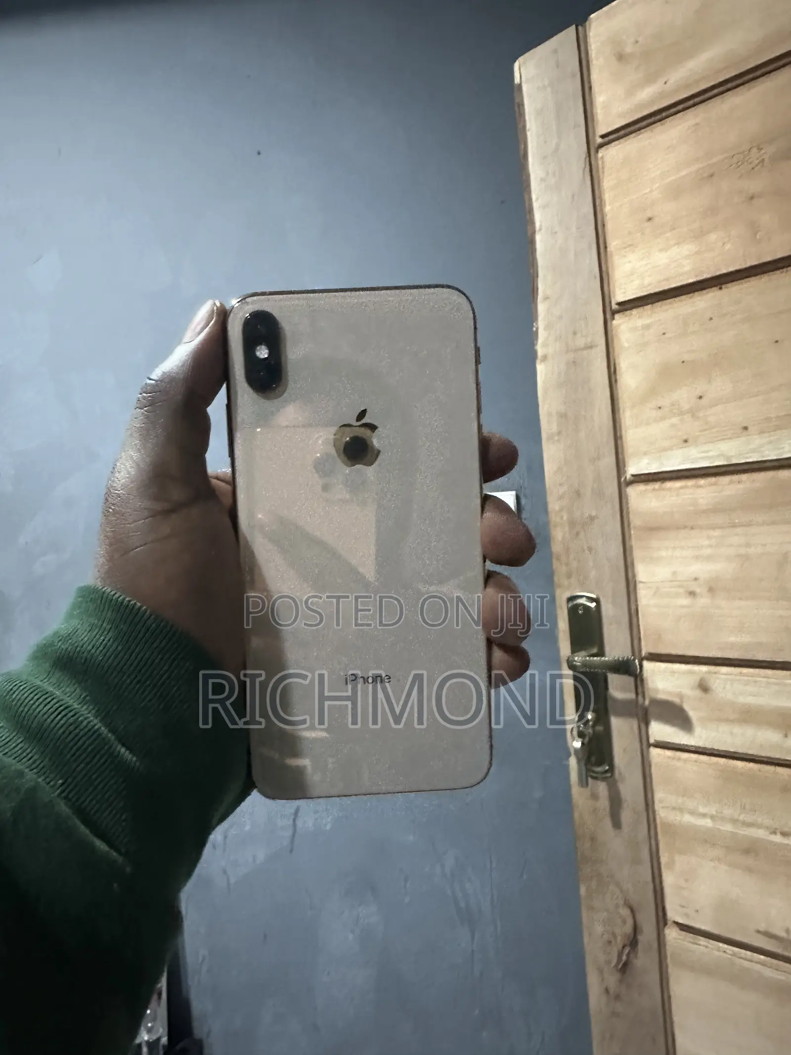Apple iPhone XS Max 64 GB Gold