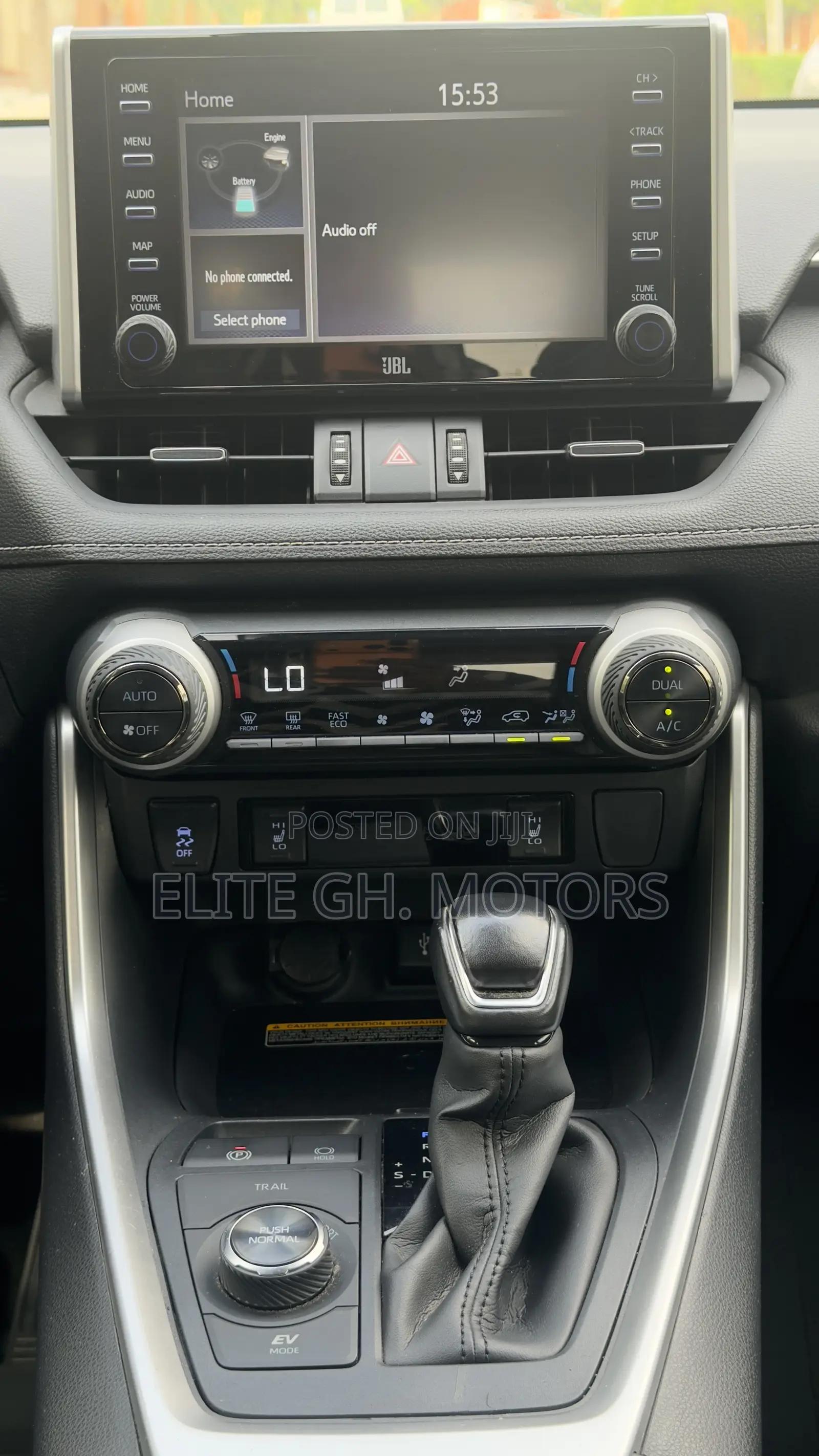Toyota RAV4 2024 Silver