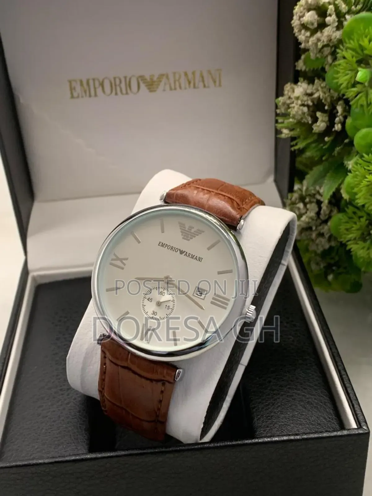 Emporio Armani Analogue Leather Watch for Men – A Classic Gift for Him