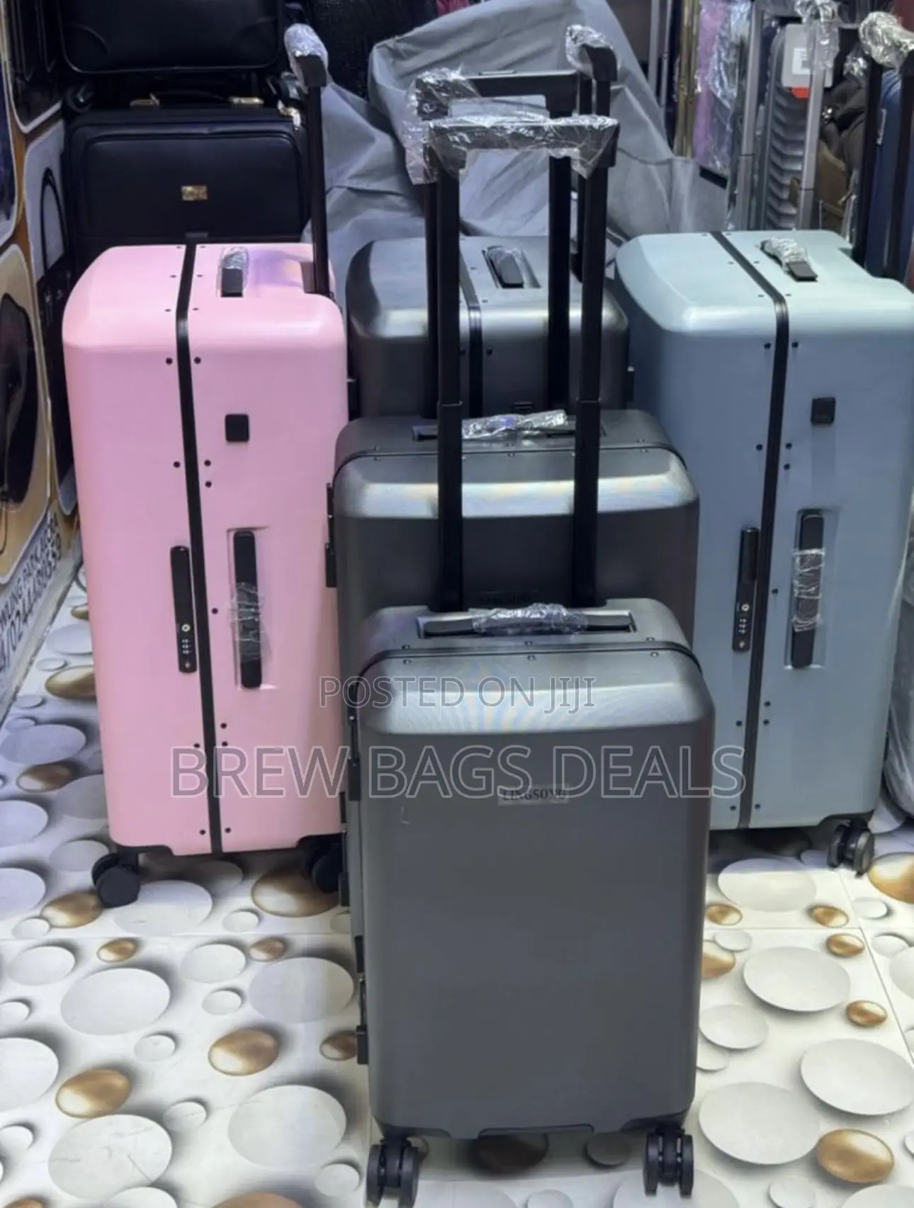 Premium Quality 3set Luxury Silicone Unbreakable Zipless Usb Suitcase.