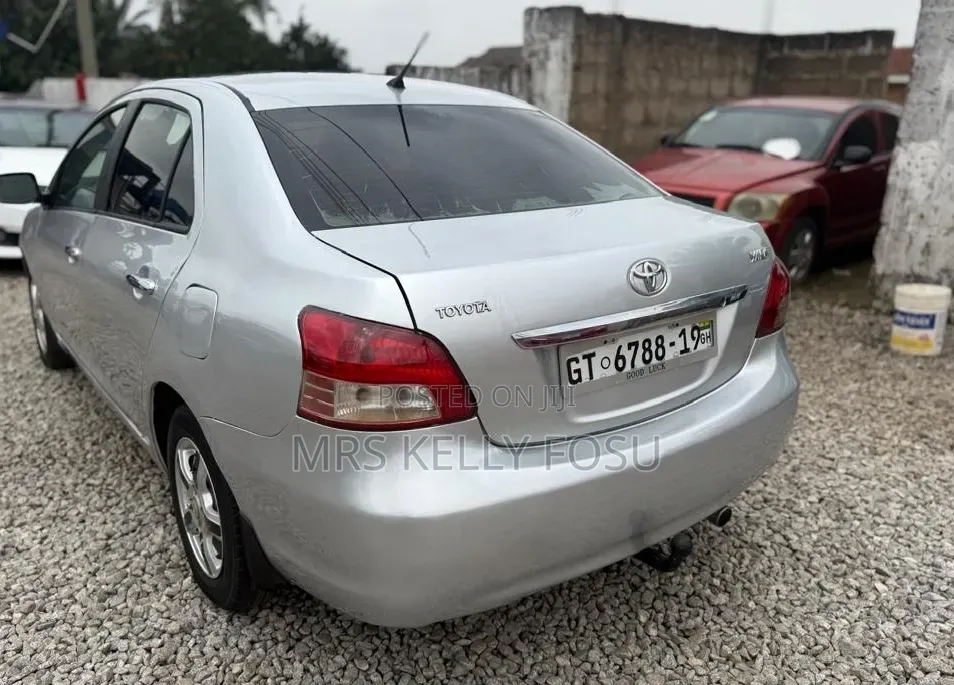 Toyota Yaris 2008 Silver