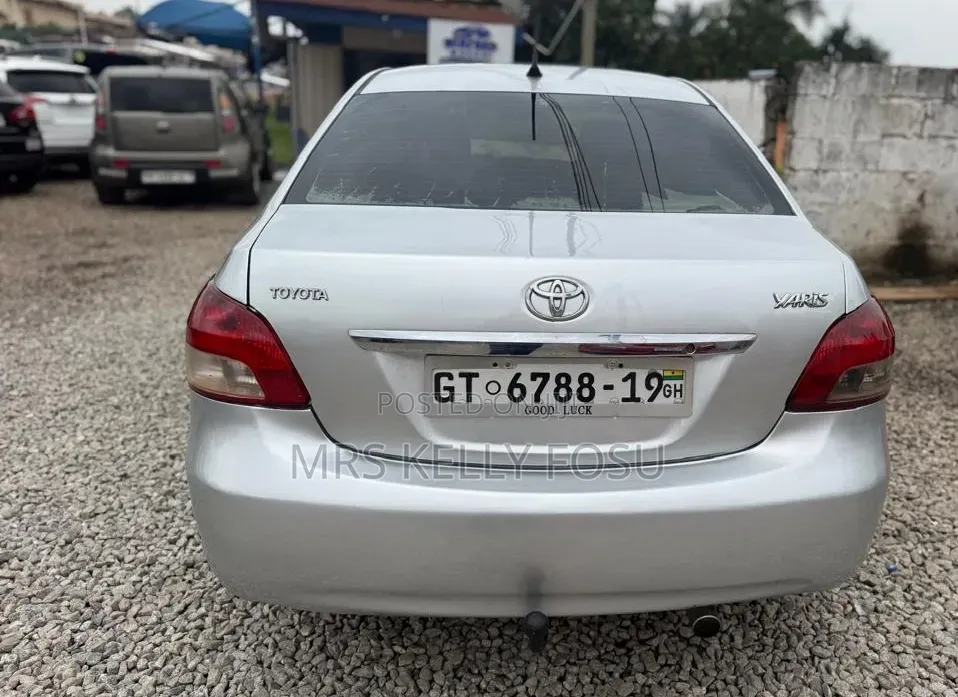 Toyota Yaris 2008 Silver