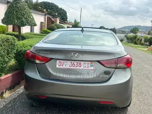 Hyundai Elantra Limited Sedan FWD (1.8L 4cyl 6A) 2013 Gray