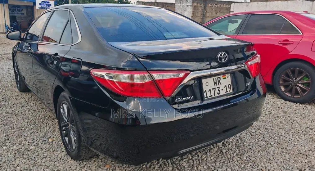 Toyota Camry 2016 Black