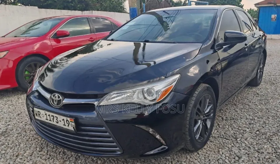 Toyota Camry 2016 Black
