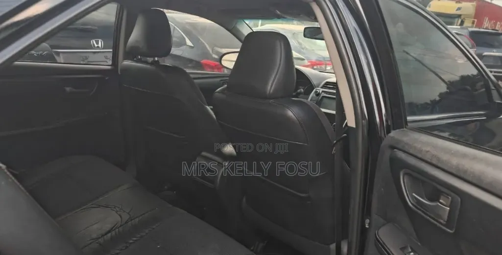 Toyota Camry 2016 Black