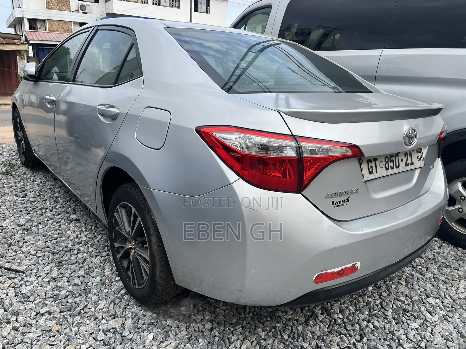 Toyota Corolla LE 4dr Sedan (1.8L 4cyl CVT) 2015 Silver