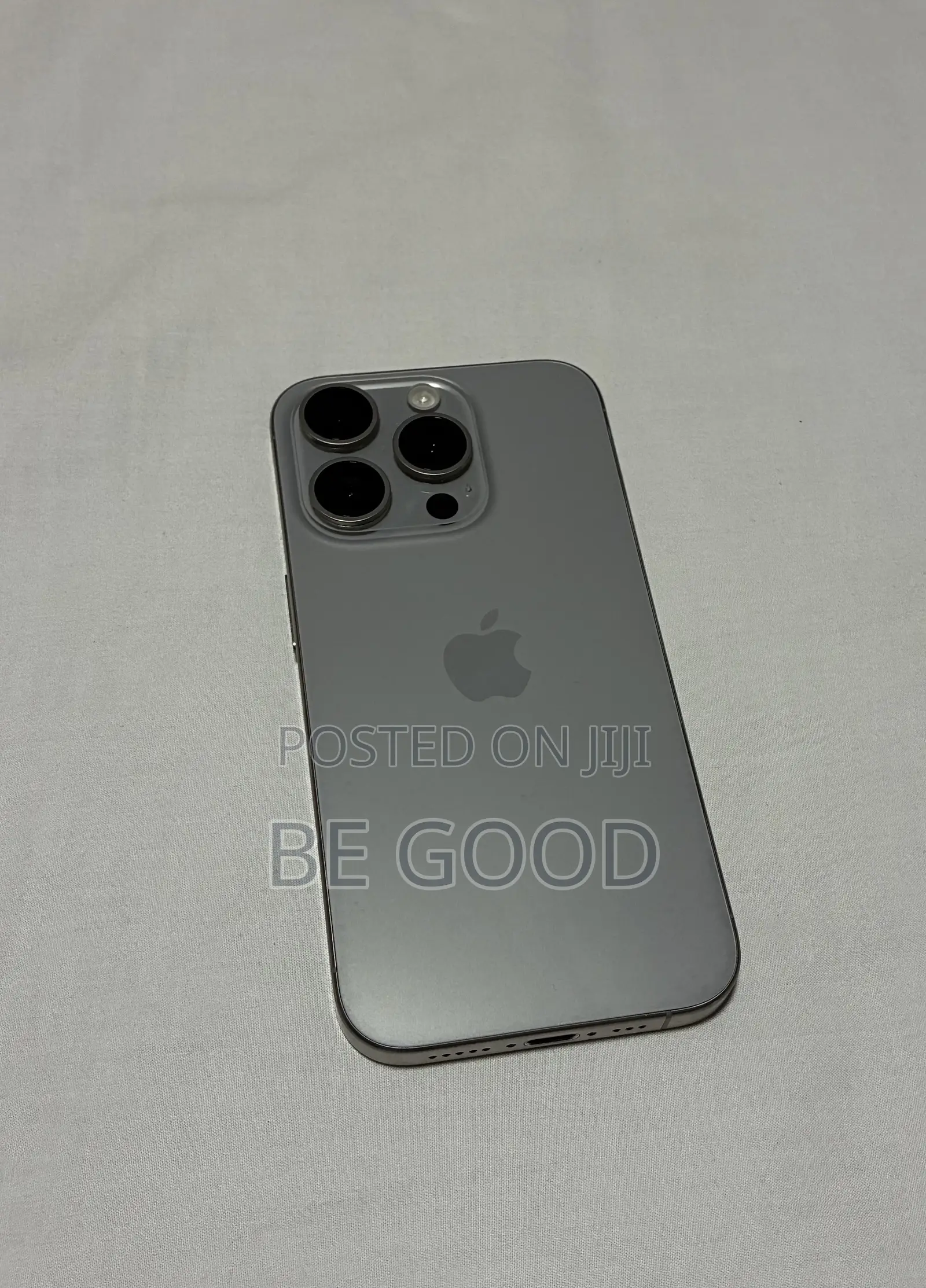 Apple iPhone 15 Pro 128 GB Silver