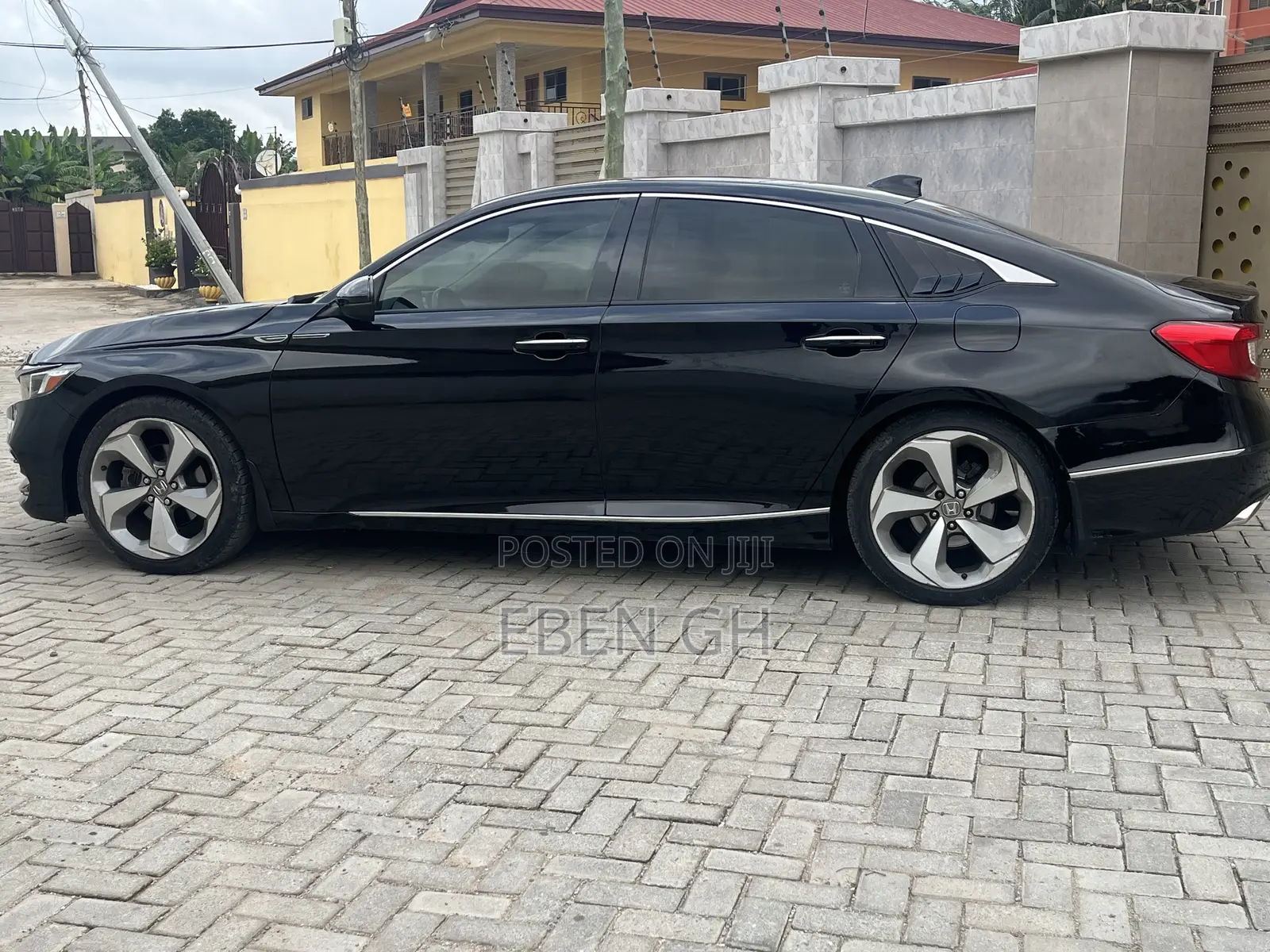 Honda Accord Touring 2018 Black
