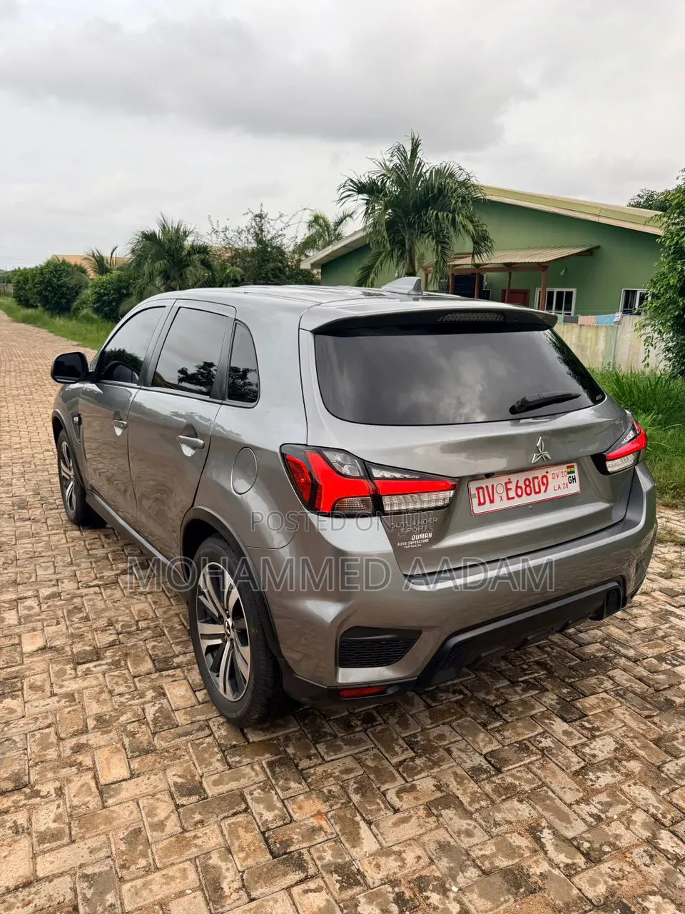 Mitsubishi Outlander 2022 Gray