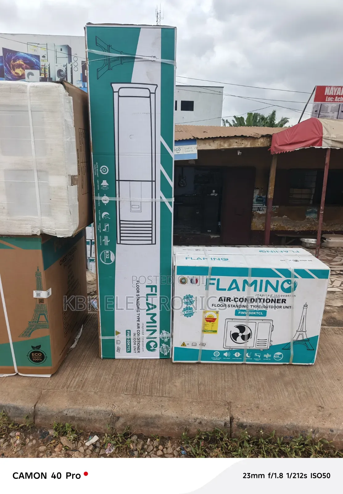 Flamino 2.5hp Floor Standing Air Conditionair