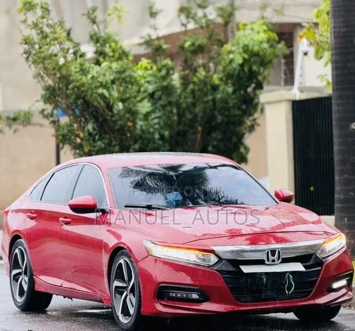 Honda Accord Sport (2.0L 4cyl Turbo 10A) 2019 Red