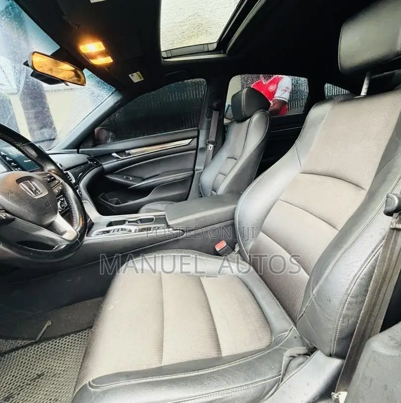 Honda Accord Sport (2.0L 4cyl Turbo 10A) 2019 Red
