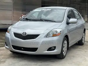 Toyota Yaris 2009 Silver