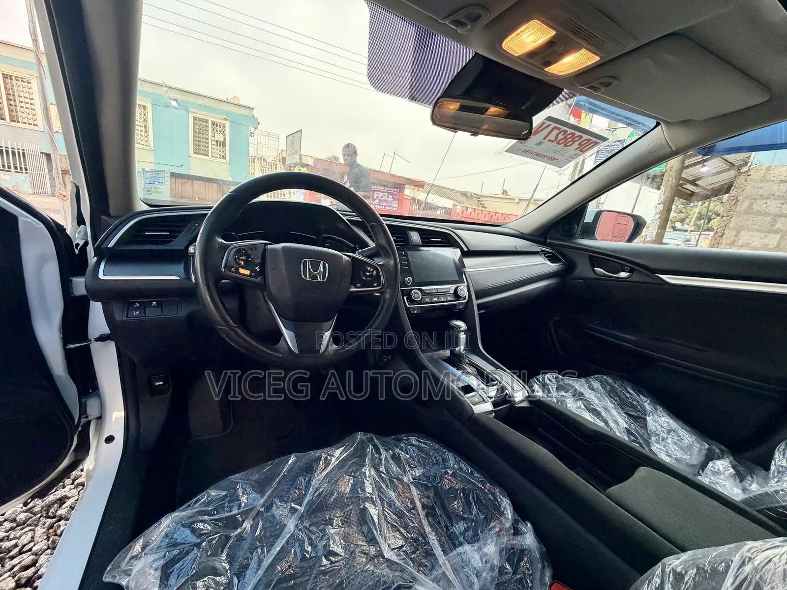 Honda Civic EX-L 2021 White
