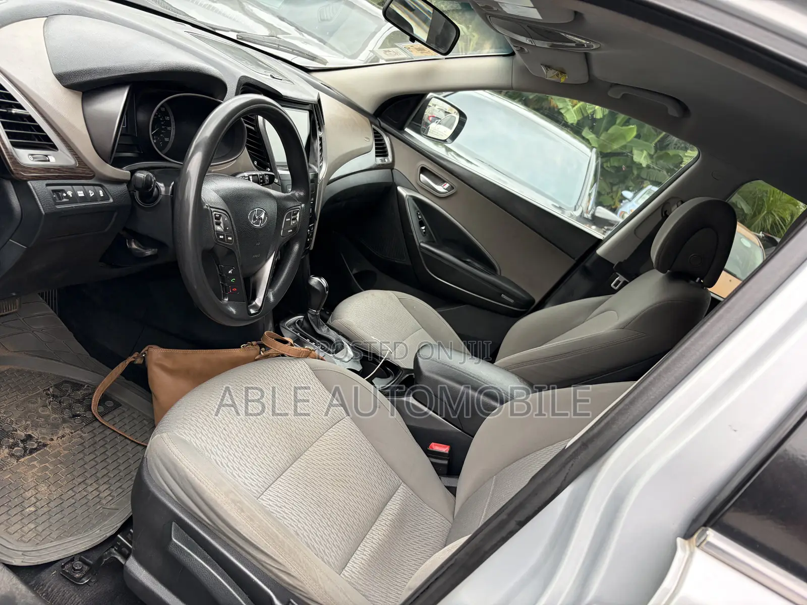 Hyundai Santa Fe SE 2012 Silver