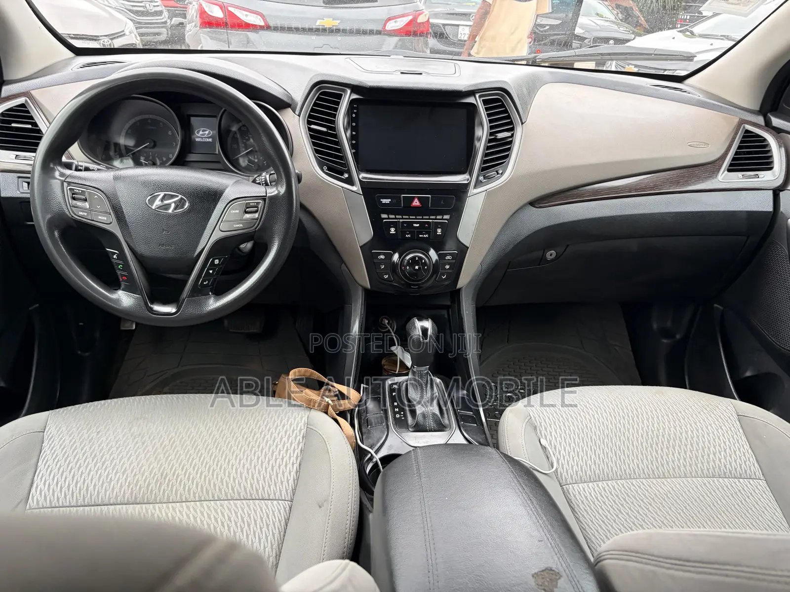 Hyundai Santa Fe SE 2012 Silver