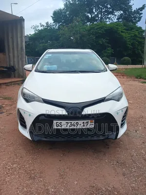 Toyota Corolla 2015 White