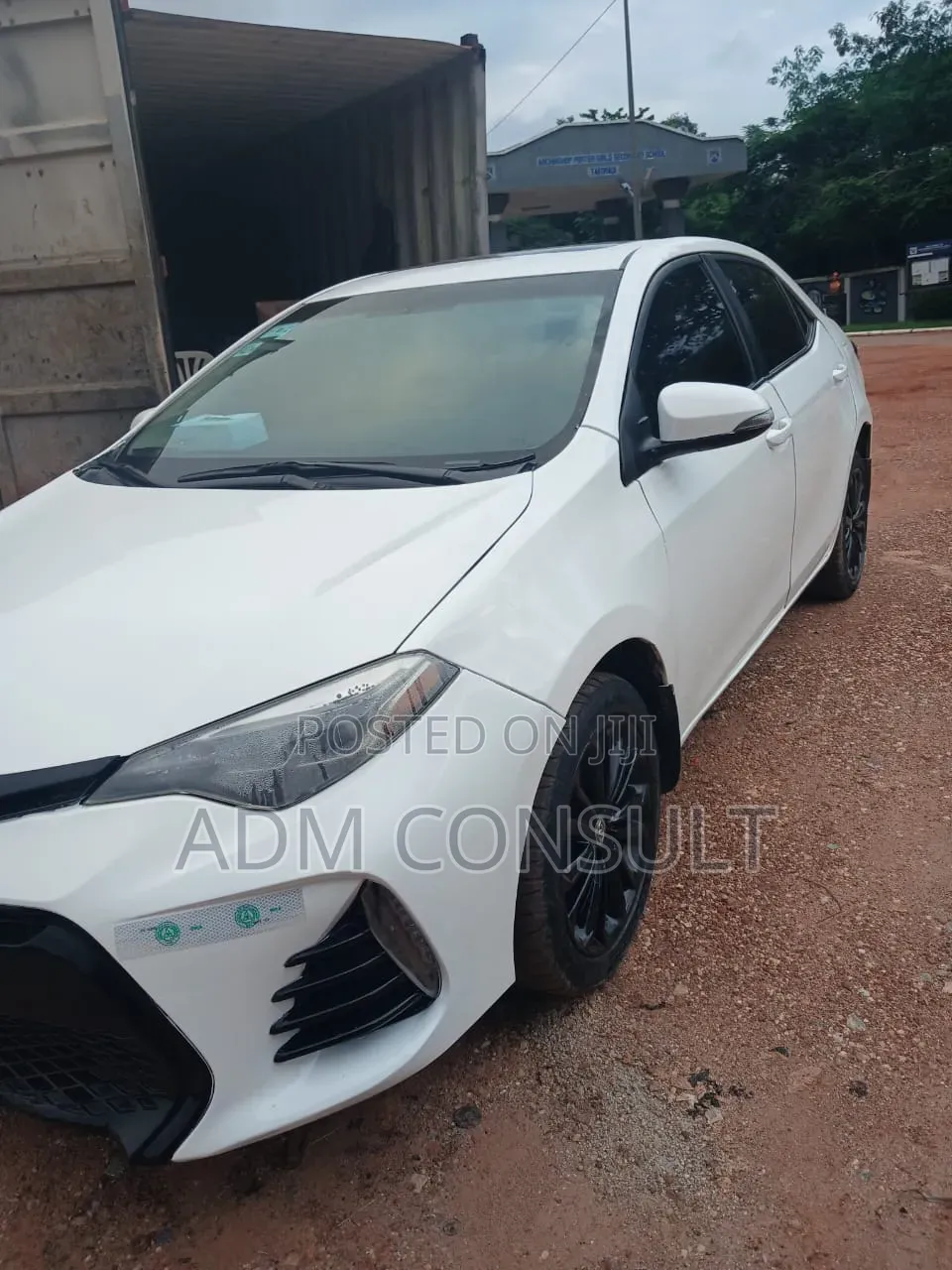 Toyota Corolla 2015 White