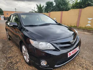Toyota Corolla S 4dr Sedan (1.8L 4cyl 4A) 2013 Black
