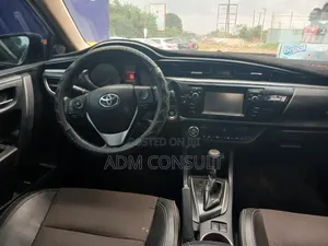 Toyota Corolla 2015 White