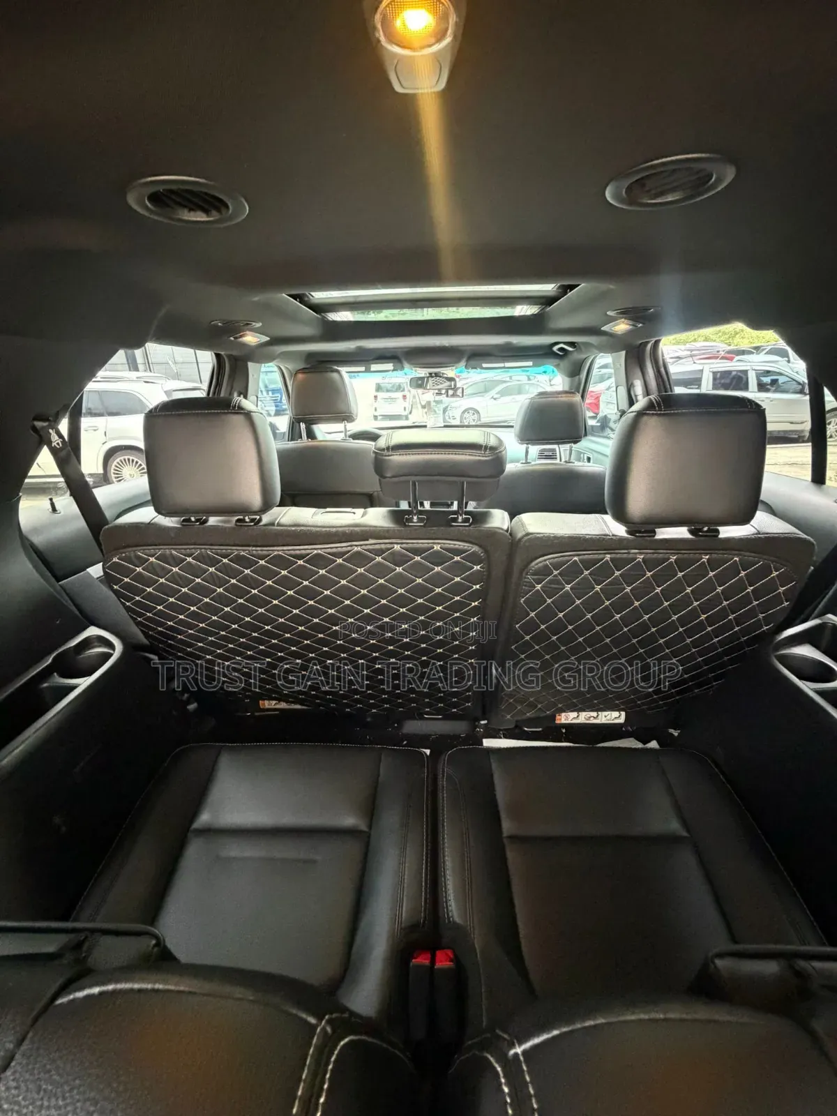 Ford Explorer Base 4dr 4x4 (2.3L 4cyl 6A) 2017 Silver