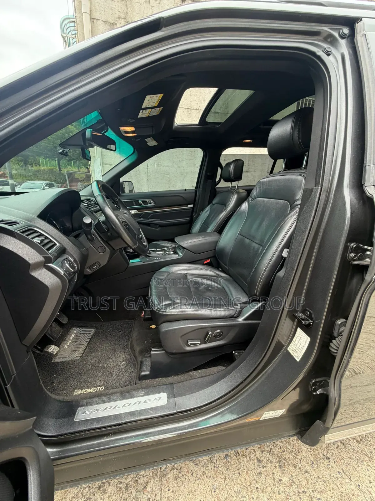 Ford Explorer Base 4dr 4x4 (2.3L 4cyl 6A) 2017 Silver