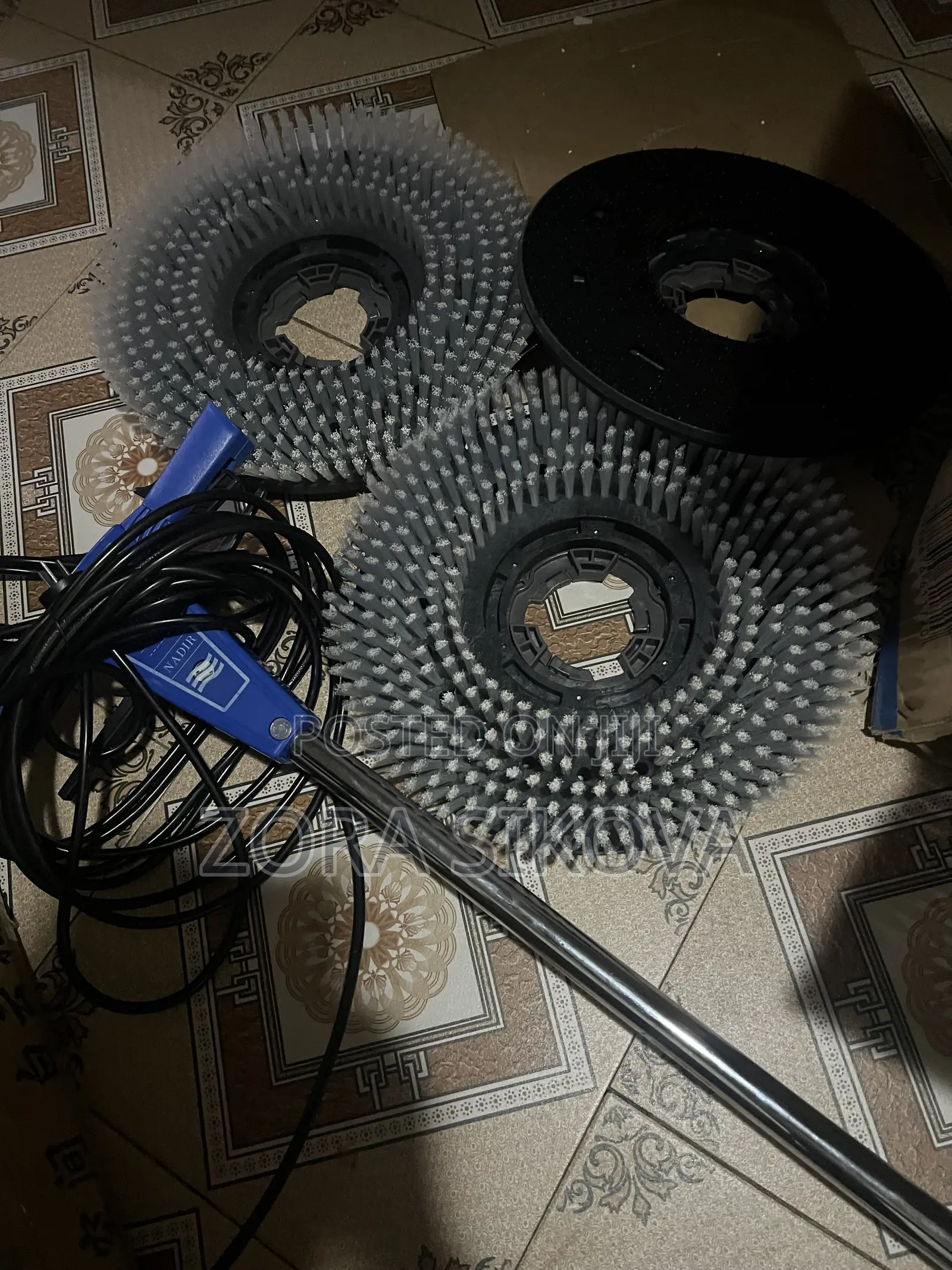 Multiple Purposes Scrubbing Machine