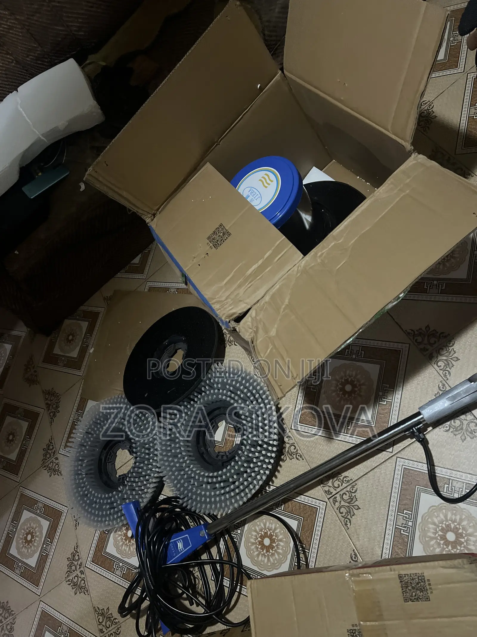 Multiple Purposes Scrubbing Machine