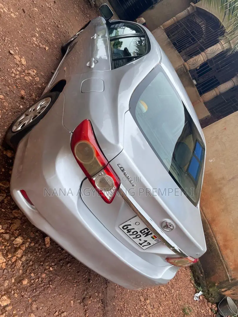 Toyota Corolla S 4dr Sedan (1.8L 4cyl 4A) 2012 Silver