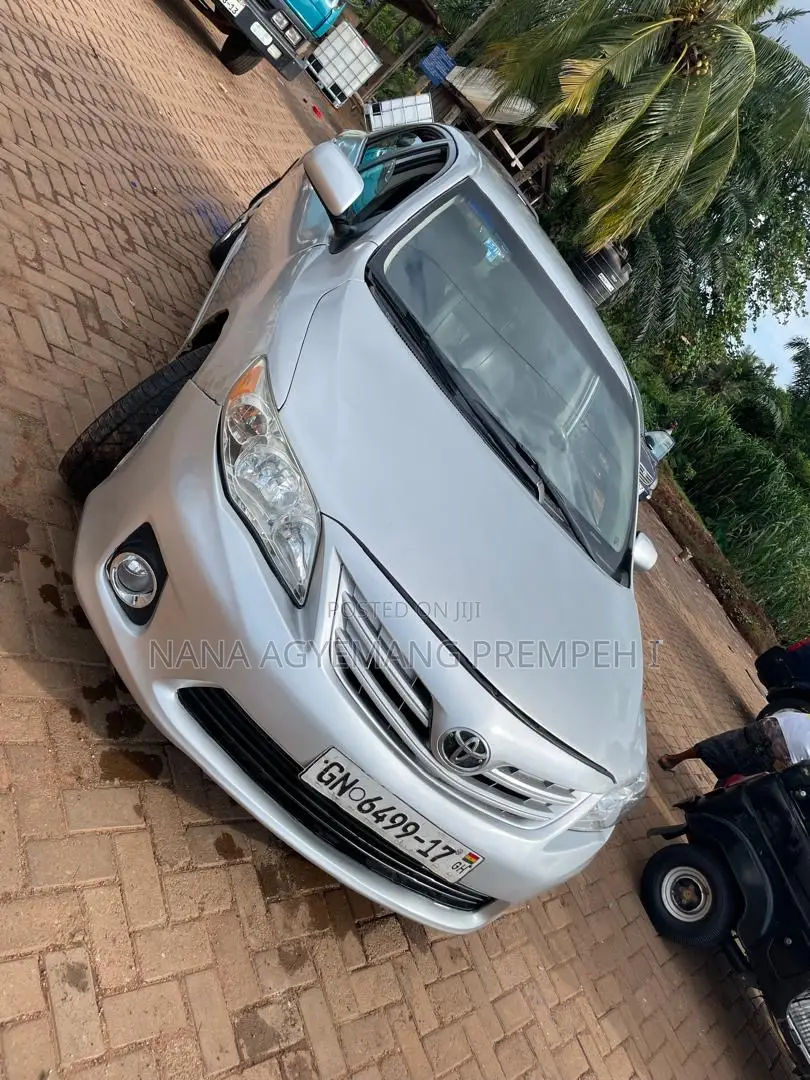 Toyota Corolla S 4dr Sedan (1.8L 4cyl 4A) 2012 Silver