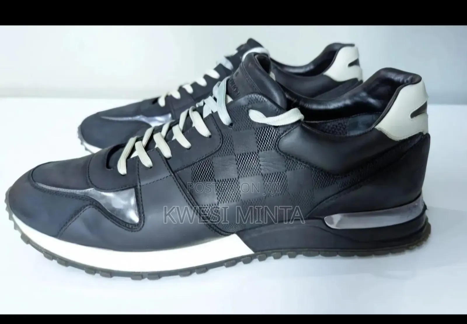 Louis Vuitton Snearker( Original From Italy)