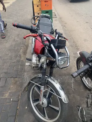 Royal RY125 2025 Red