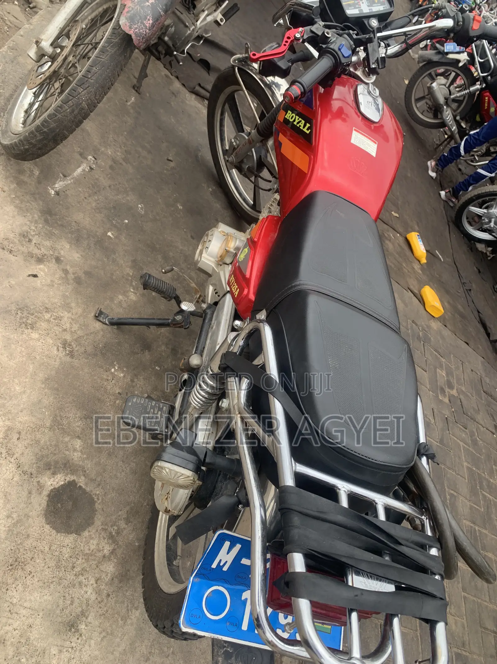 Royal RY125 2025 Red