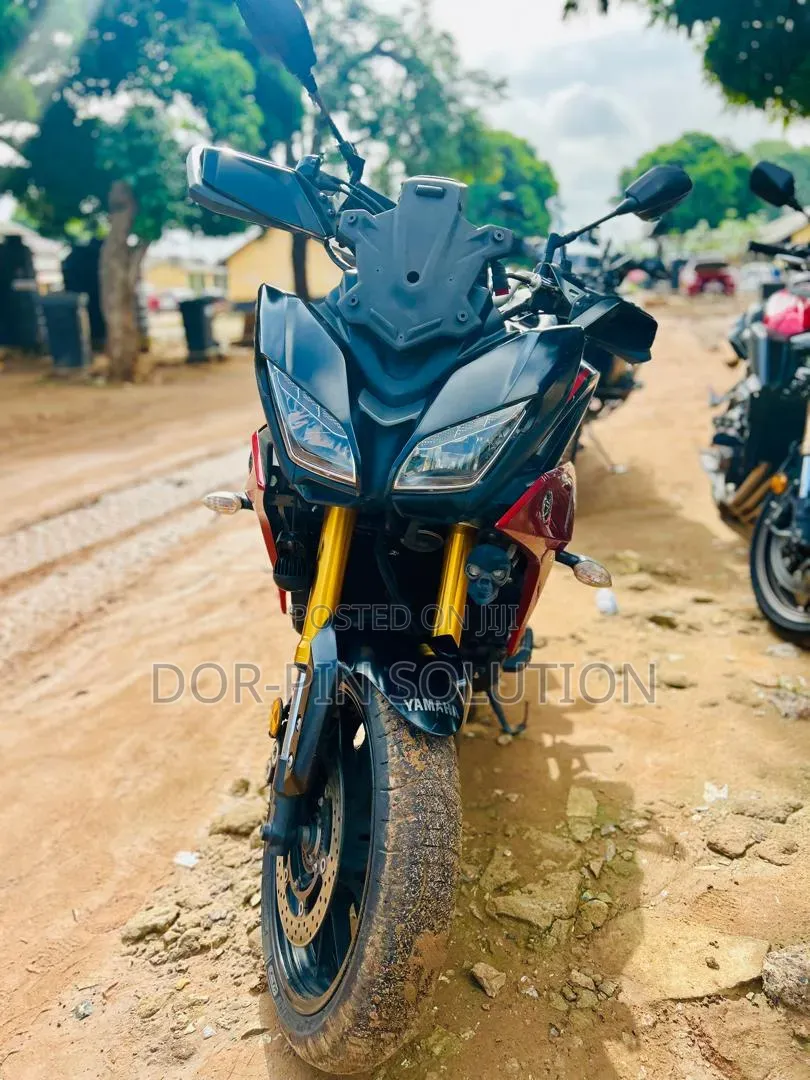 Yamaha 2021 Red