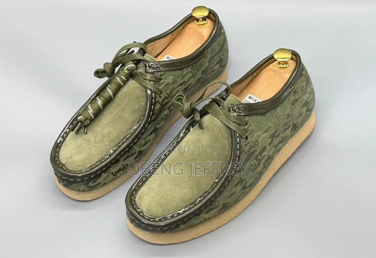Original Clark’S Wallabees in Colours